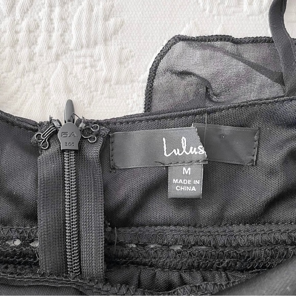 NWOT Lulus Never a Dull Moment Black Tie-Strap Pleated Midi Dress Medium - Picture 4 of 7